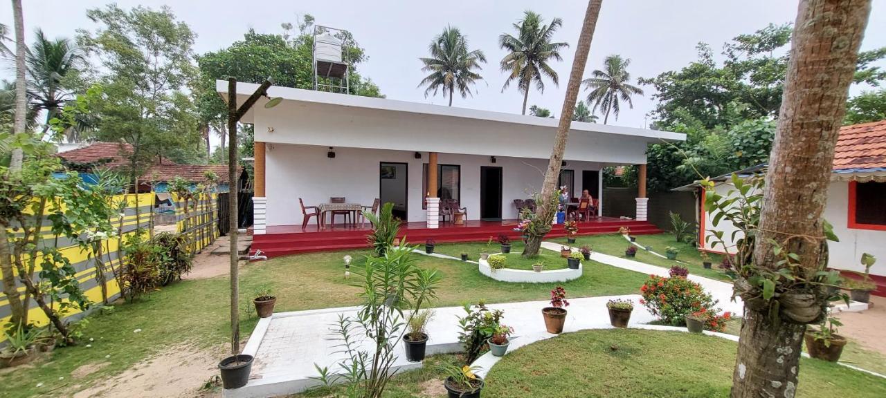 Marari Phoenix Beach Homestay Mararikulam Kültér fotó