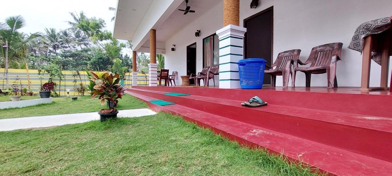 Marari Phoenix Beach Homestay Mararikulam Kültér fotó