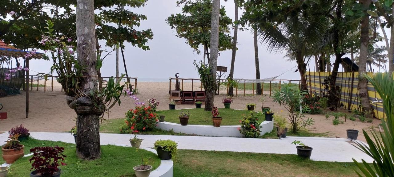 Marari Phoenix Beach Homestay Mararikulam Kültér fotó