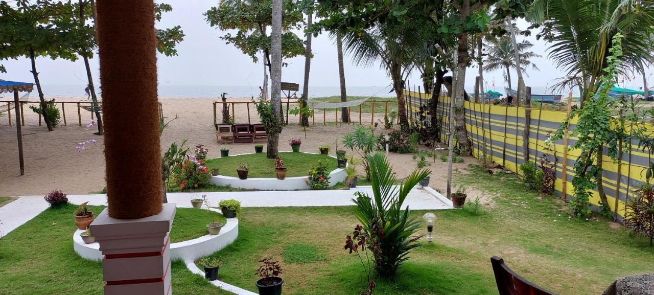 Marari Phoenix Beach Homestay Mararikulam Kültér fotó