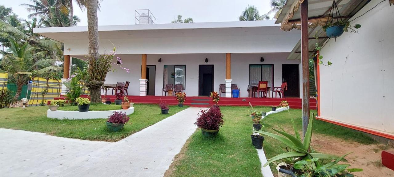Marari Phoenix Beach Homestay Mararikulam Kültér fotó