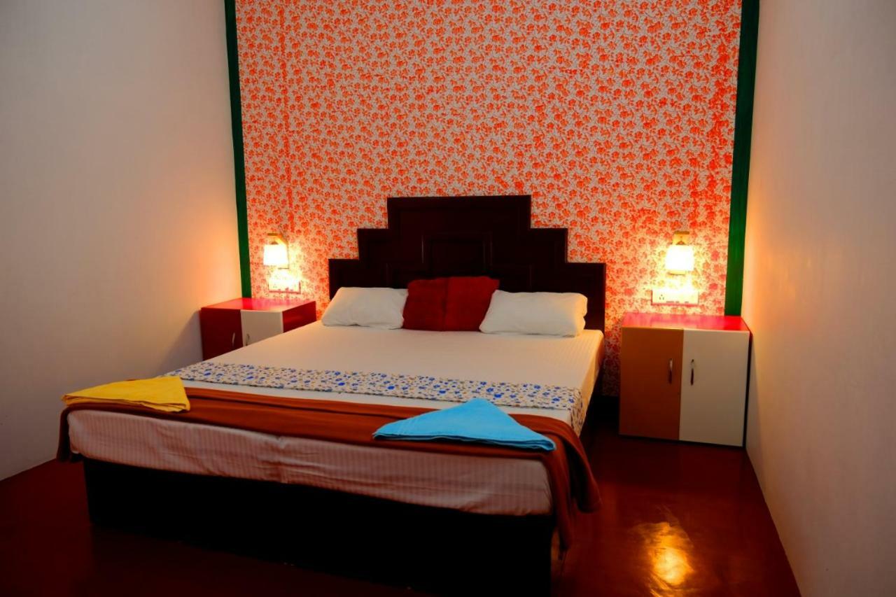 Marari Phoenix Beach Homestay Mararikulam Kültér fotó