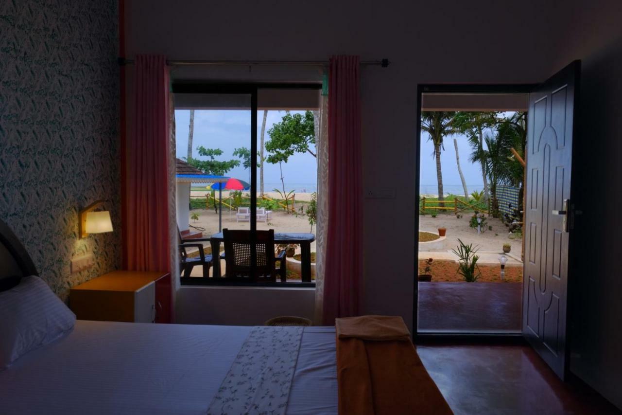 Marari Phoenix Beach Homestay Mararikulam Kültér fotó