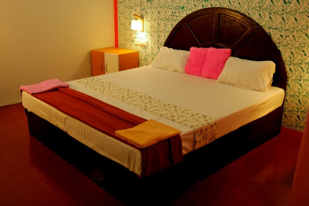 Marari Phoenix Beach Homestay Mararikulam Kültér fotó